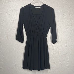 LUSH Black 3/4 Sleeve V-neck Mini Dress Women's Size XS